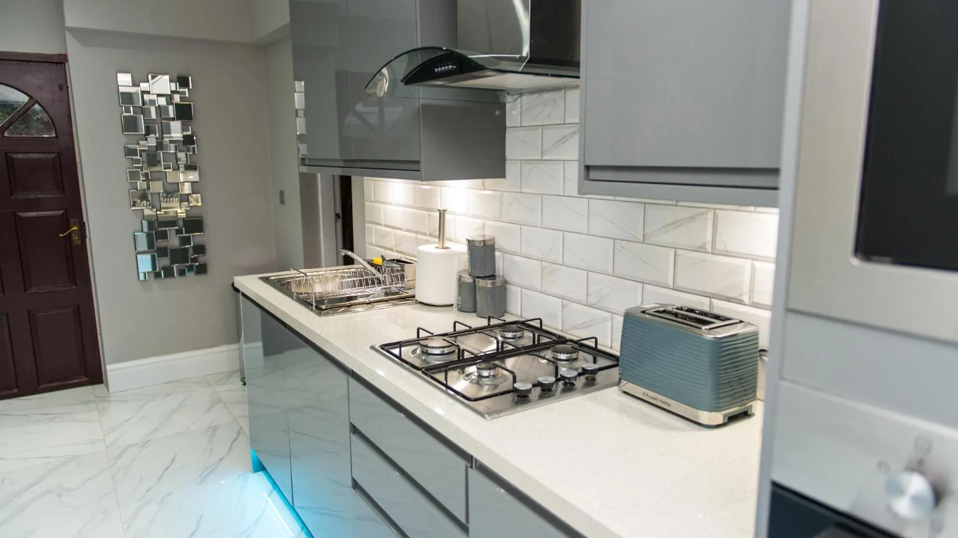 Aphrodite Suites Huddersfield Appartement
